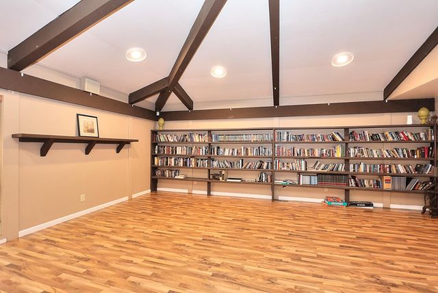5421 Shooting Star Rd, Pollock Pines, CA 95726