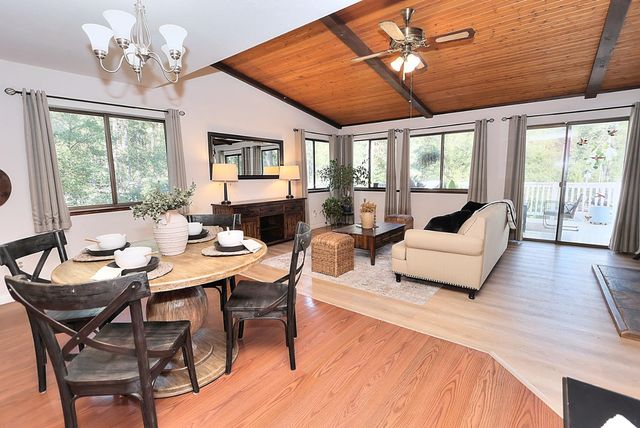 5421 Shooting Star Rd, Pollock Pines, CA 95726