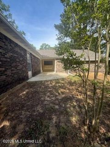 468 Pine Ridge Drive, Madison, MS 39110