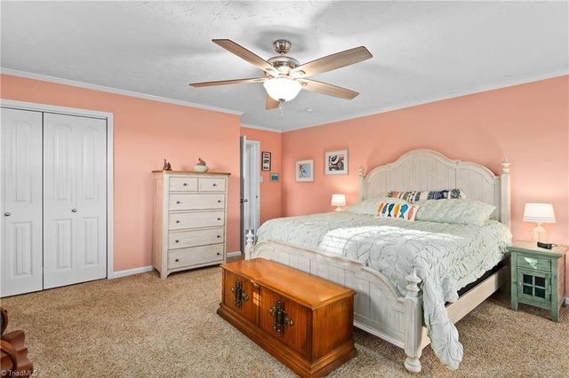 129 Friendly Way, Lexington, NC 27292