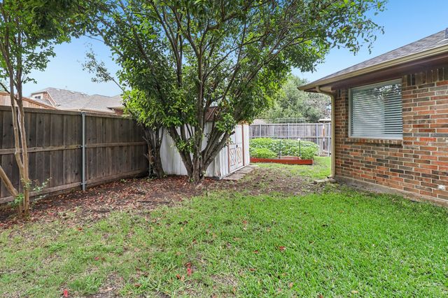 8205 Danbury Court, Rowlett, TX 75089