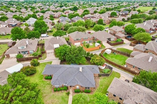 8205 Danbury Court, Rowlett, TX 75089