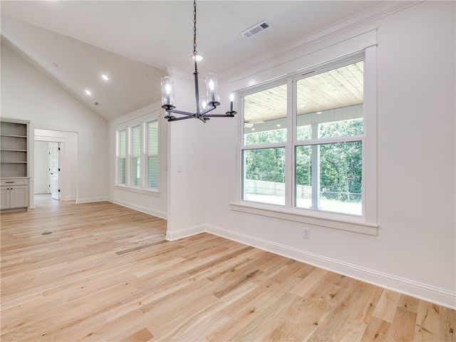 24 Roxburgh Drive, Bella Vista, AR 72715