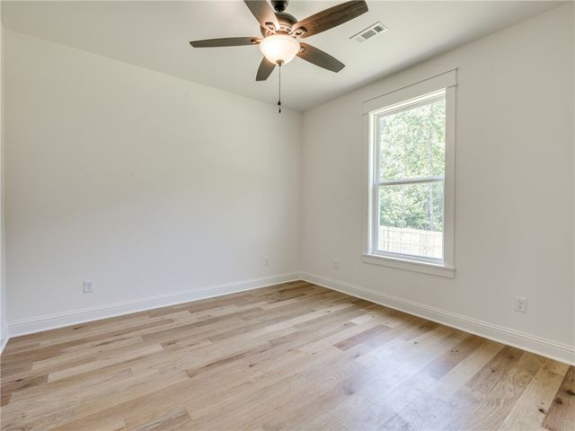 24 Roxburgh Drive, Bella Vista, AR 72715