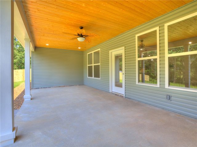 24 Roxburgh Drive, Bella Vista, AR 72715
