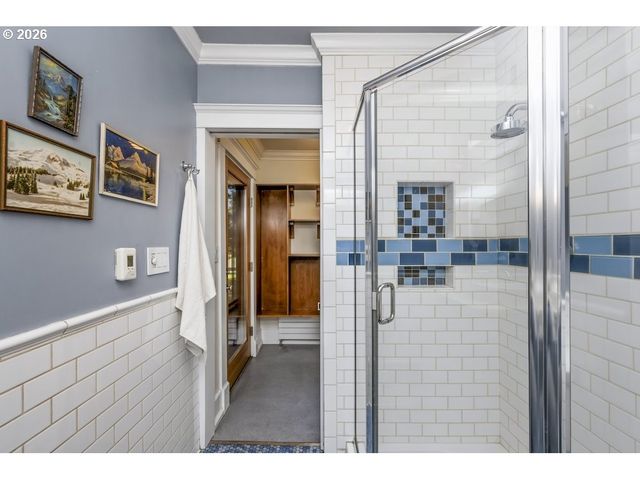 1833 Ne 48TH Ave, Portland, OR 97213