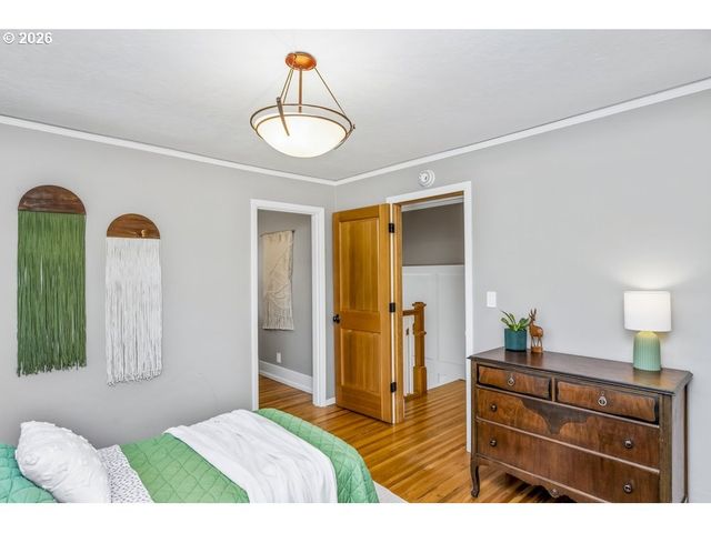 1833 Ne 48TH Ave, Portland, OR 97213