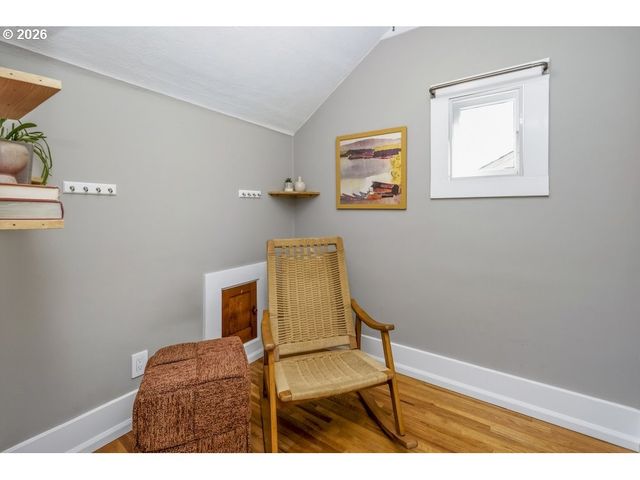 1833 Ne 48TH Ave, Portland, OR 97213