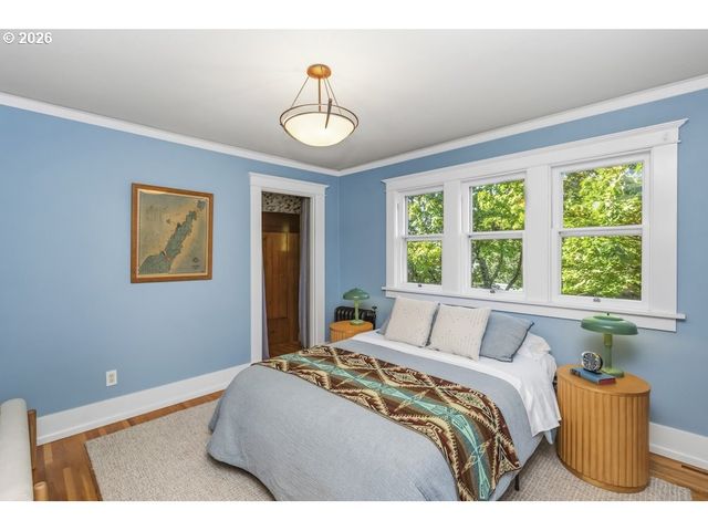 1833 Ne 48TH Ave, Portland, OR 97213