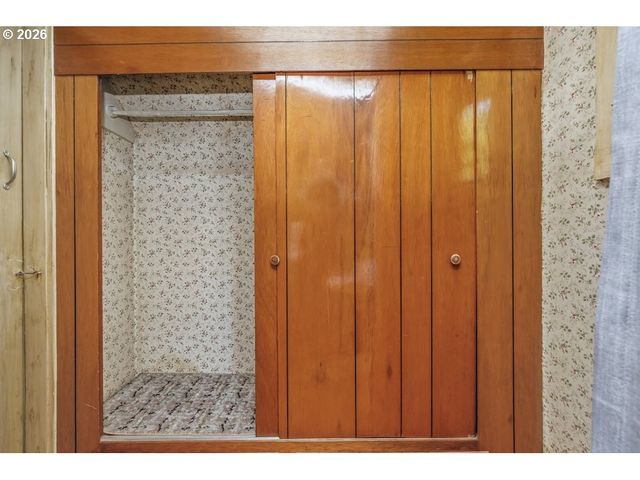 1833 Ne 48TH Ave, Portland, OR 97213