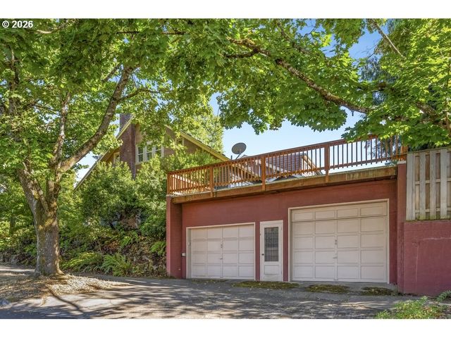 1833 Ne 48TH Ave, Portland, OR 97213