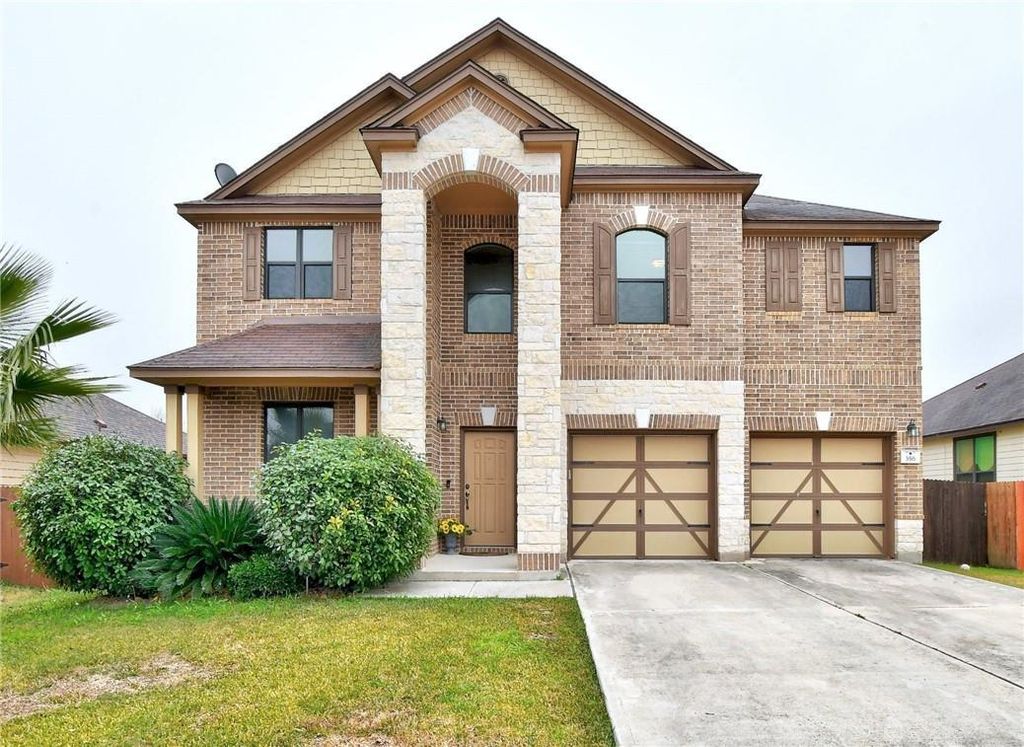 356 Matthews LN, Kyle, TX 78640