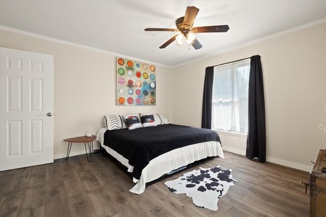 609 Norwood Drive, Hurst, TX 76053