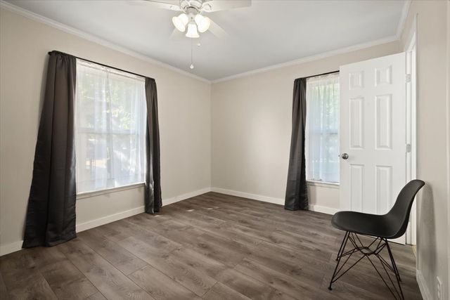 609 Norwood Drive, Hurst, TX 76053