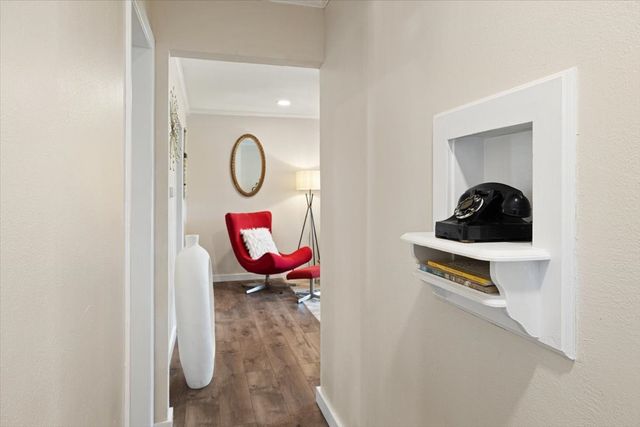 609 Norwood Drive, Hurst, TX 76053