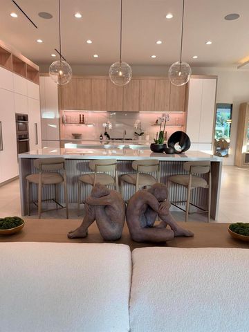 400 NE 4th Street, Boca Raton, FL 33432