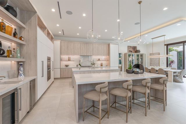 400 NE 4th Street, Boca Raton, FL 33432