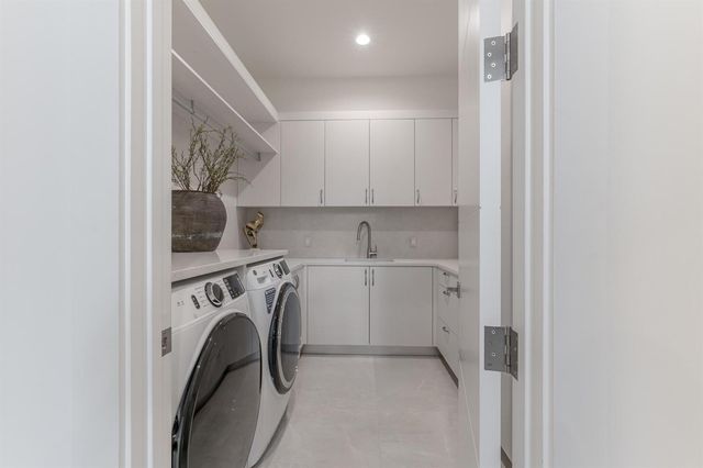 400 NE 4th Street, Boca Raton, FL 33432