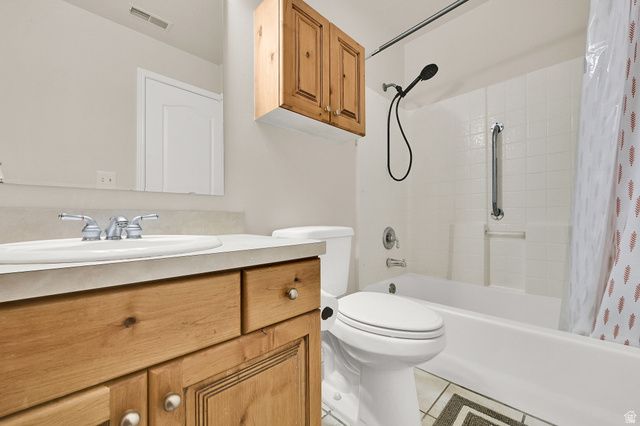 7422 S SHAY LN, South Weber, UT 84405