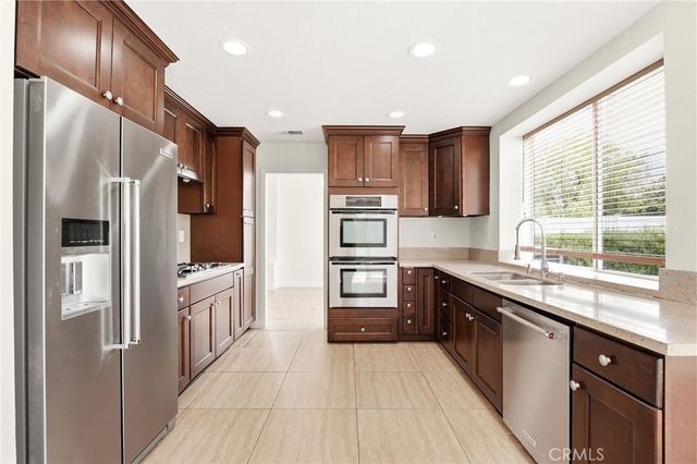 1621 San Almada Road, Corona, CA 92882