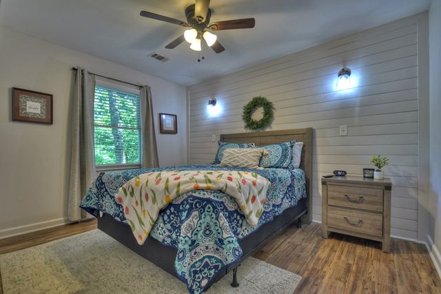 92 Cherry Lake Drive, Blue Ridge, GA 30513