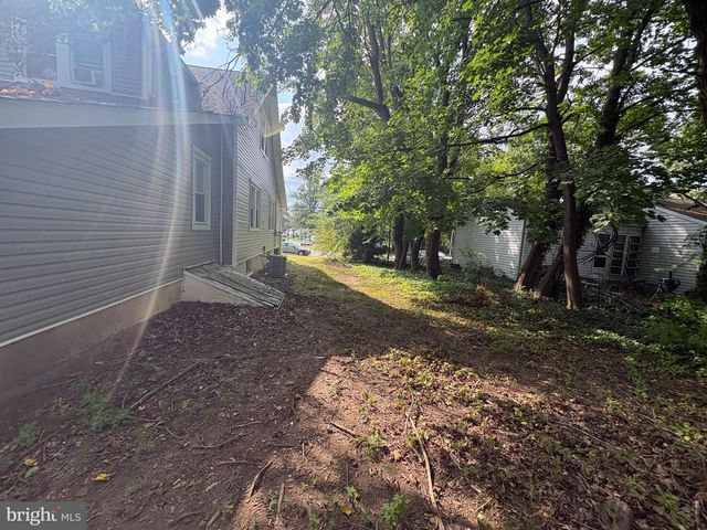 2711 QUAKERBRIDGE RD, Hamilton Township, NJ 08619