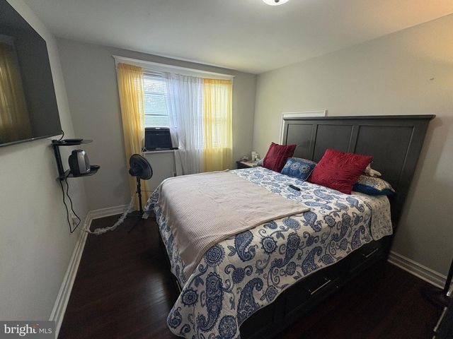 2711 QUAKERBRIDGE RD, Hamilton Township, NJ 08619