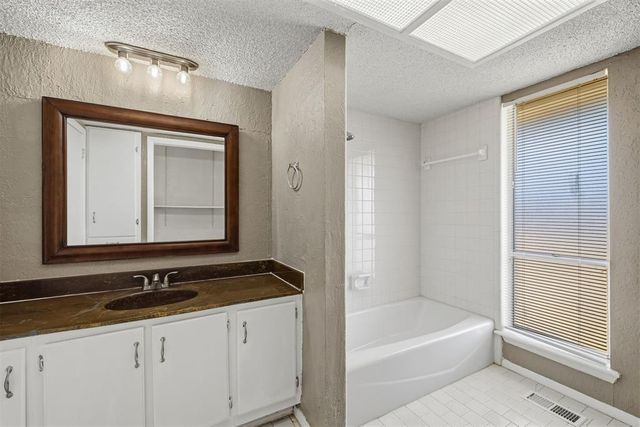 10404 Little Pond Drive, Oklahoma City, OK 73162