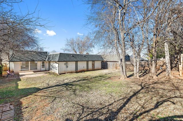 10404 Little Pond Drive, Oklahoma City, OK 73162