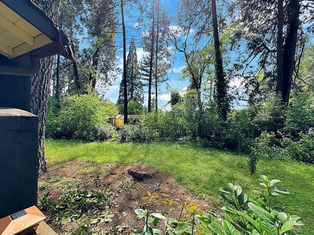13608 Day Rd, Grass Valley, CA 95945