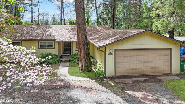 13608 Day Rd, Grass Valley, CA 95945
