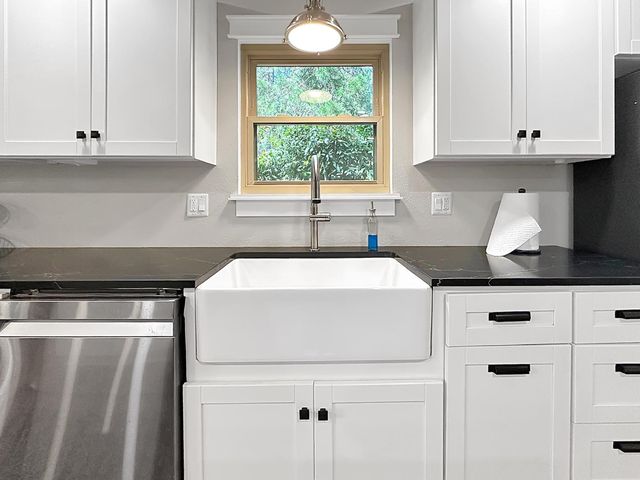 13608 Day Rd, Grass Valley, CA 95945