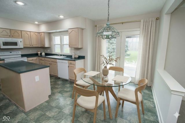 5200 Lake Point Drive, Carmel, IN 46033