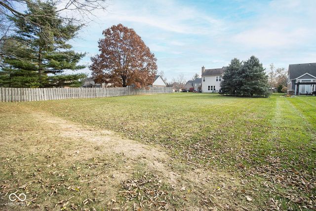 5200 Lake Point Drive, Carmel, IN 46033