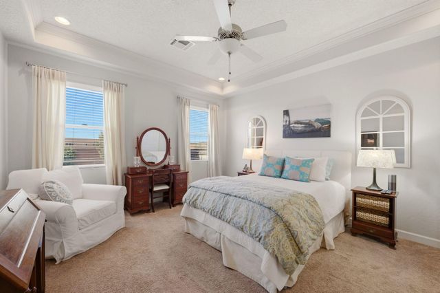 7200 Valle Jardin Lane NW, Albuquerque, NM 87114