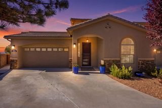 7200 Valle Jardin Lane NW, Albuquerque, NM 87114