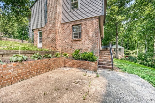 10216 Greglynn Rd, North Chesterfield, VA 23236