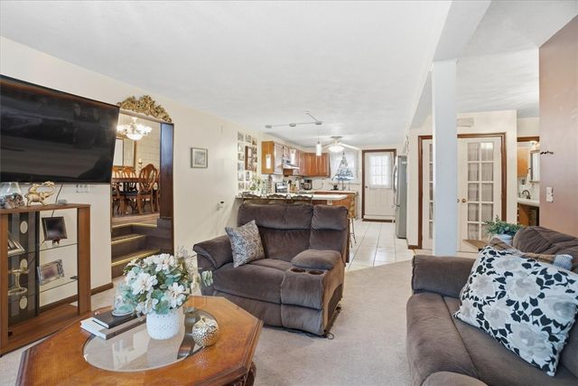 35 Elmdale Avenue, Johnston, RI 02919