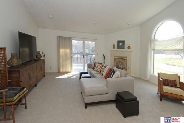 740 Lancashire Court, Lincoln, NE 68510