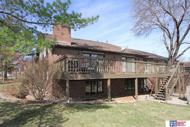 740 Lancashire Court, Lincoln, NE 68510