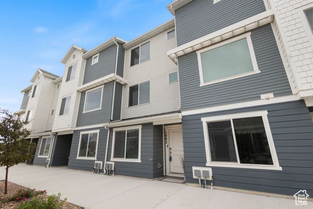 1092 E VESSEL CT, Saratoga Springs, UT 84045