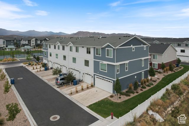 1092 E VESSEL CT, Saratoga Springs, UT 84045