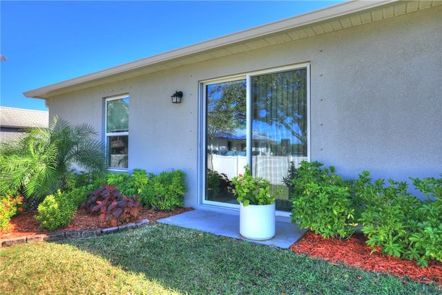 938 Clearmont Street, Sebastian, FL 32958