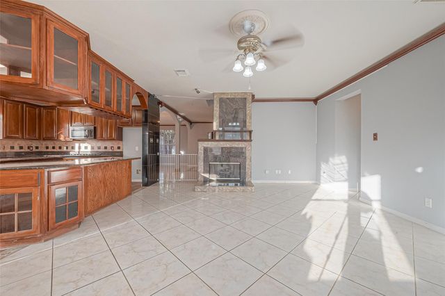 9407 Demsey Mill Drive, Sugar Land, TX 77498