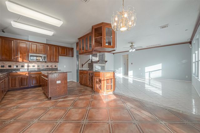 9407 Demsey Mill Drive, Sugar Land, TX 77498