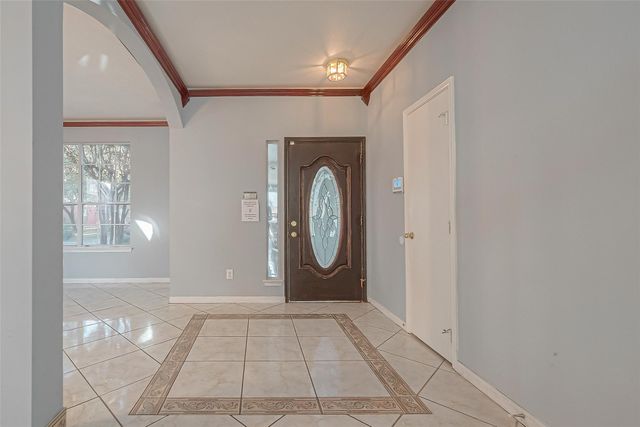 9407 Demsey Mill Drive, Sugar Land, TX 77498