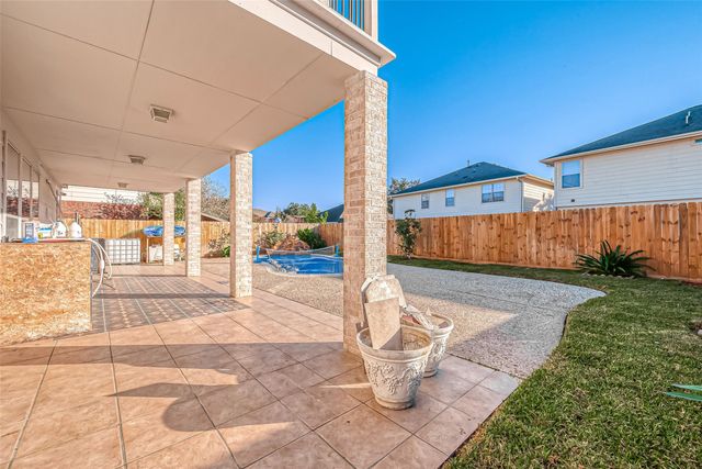 9407 Demsey Mill Drive, Sugar Land, TX 77498