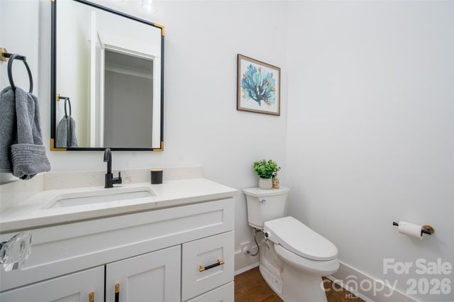 10035 Whispering Falls Avenue, Charlotte, NC 28227