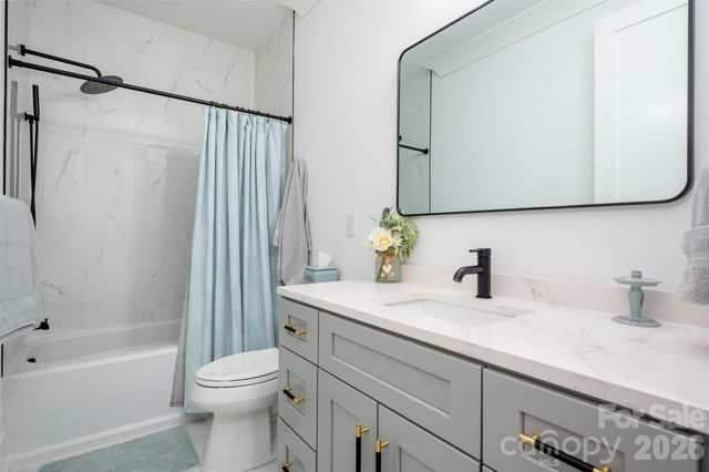 10035 Whispering Falls Avenue, Charlotte, NC 28227