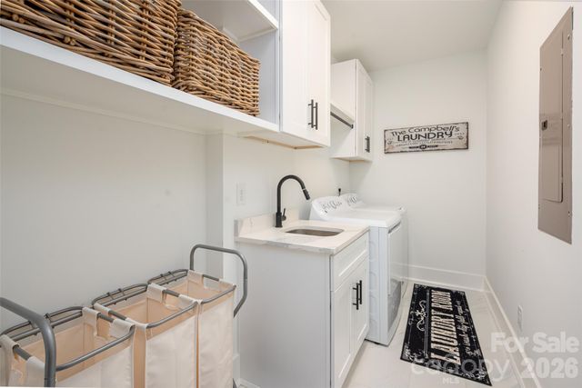10035 Whispering Falls Avenue, Charlotte, NC 28227